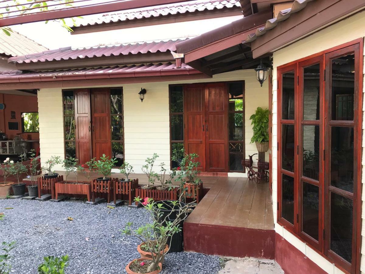 Grandma'S House Lejlighed Nakhon Nayok Eksteriør billede